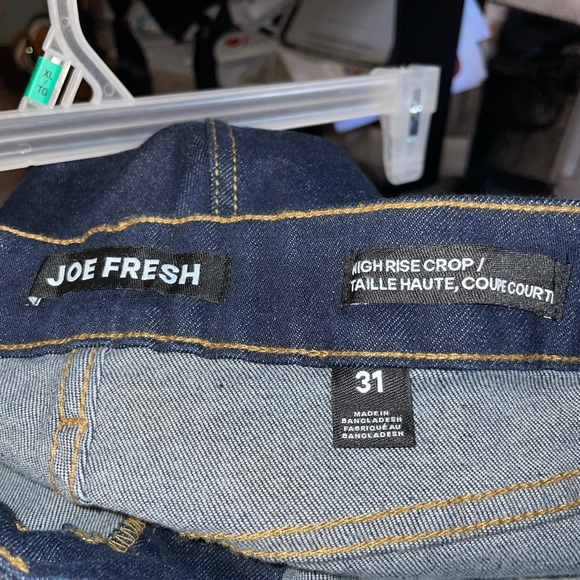 Stylish Button Down Crop Jeans by Joe Fresh - Picture 4 of 7